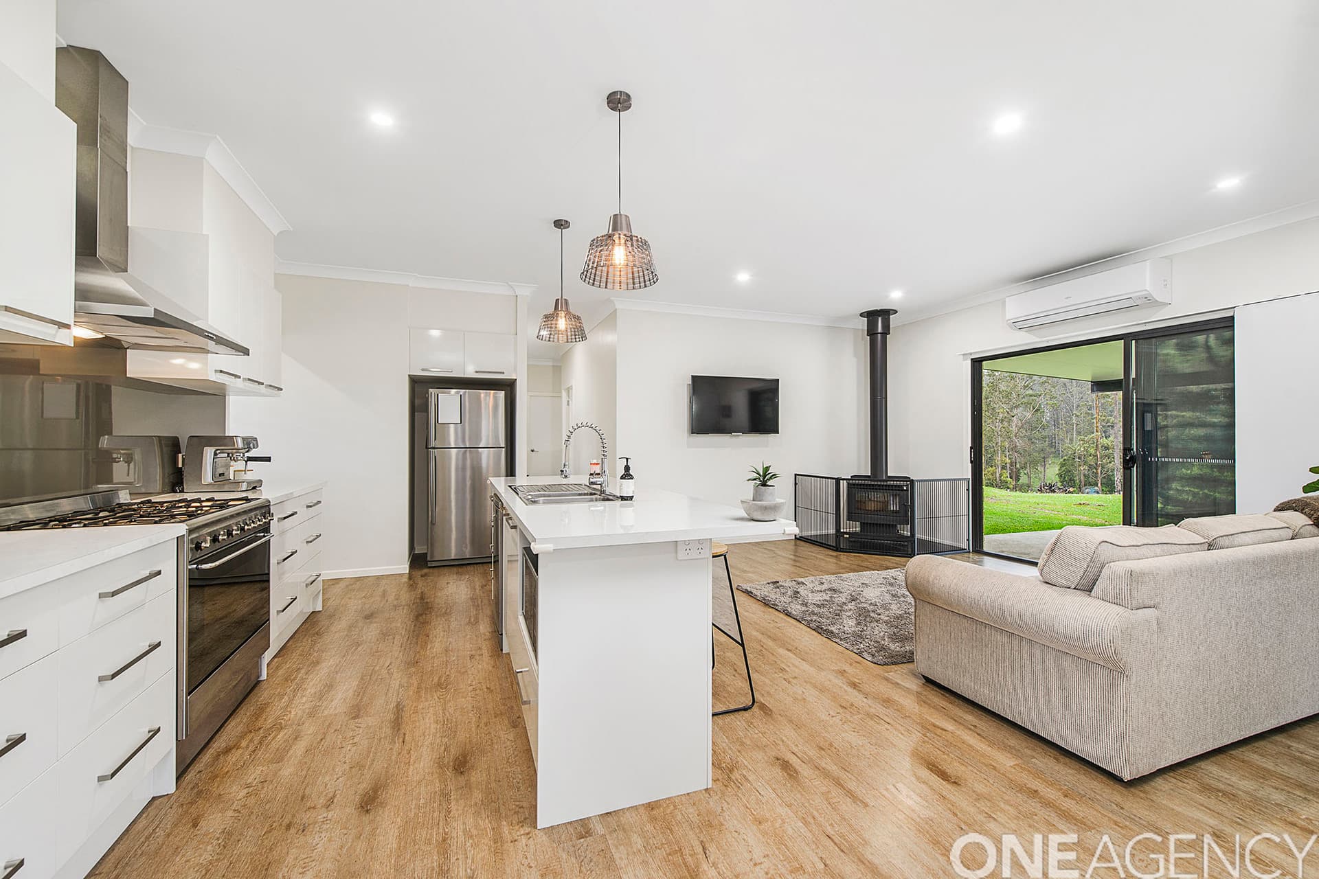 38 Kingaree Place, King Creek, King Creek - Thumbnail 6