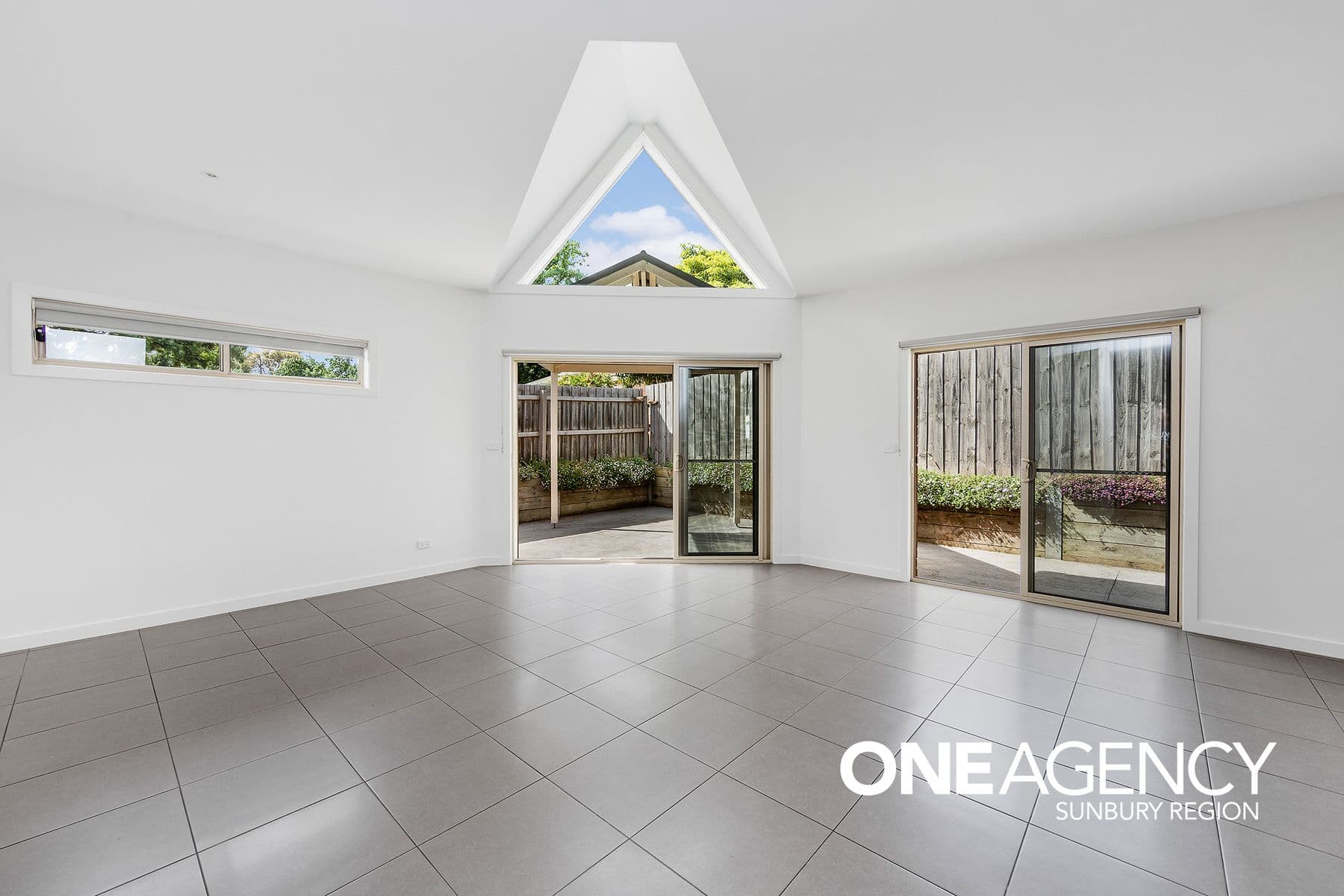 33A Brook Street, Sunbury, Sunbury - Thumbnail 5