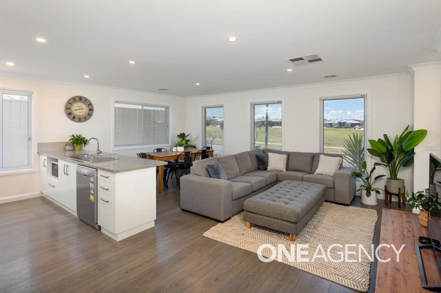 22 ROSS Parkway, Gobbagombalin, Gobbagombalin - Thumbnail 3