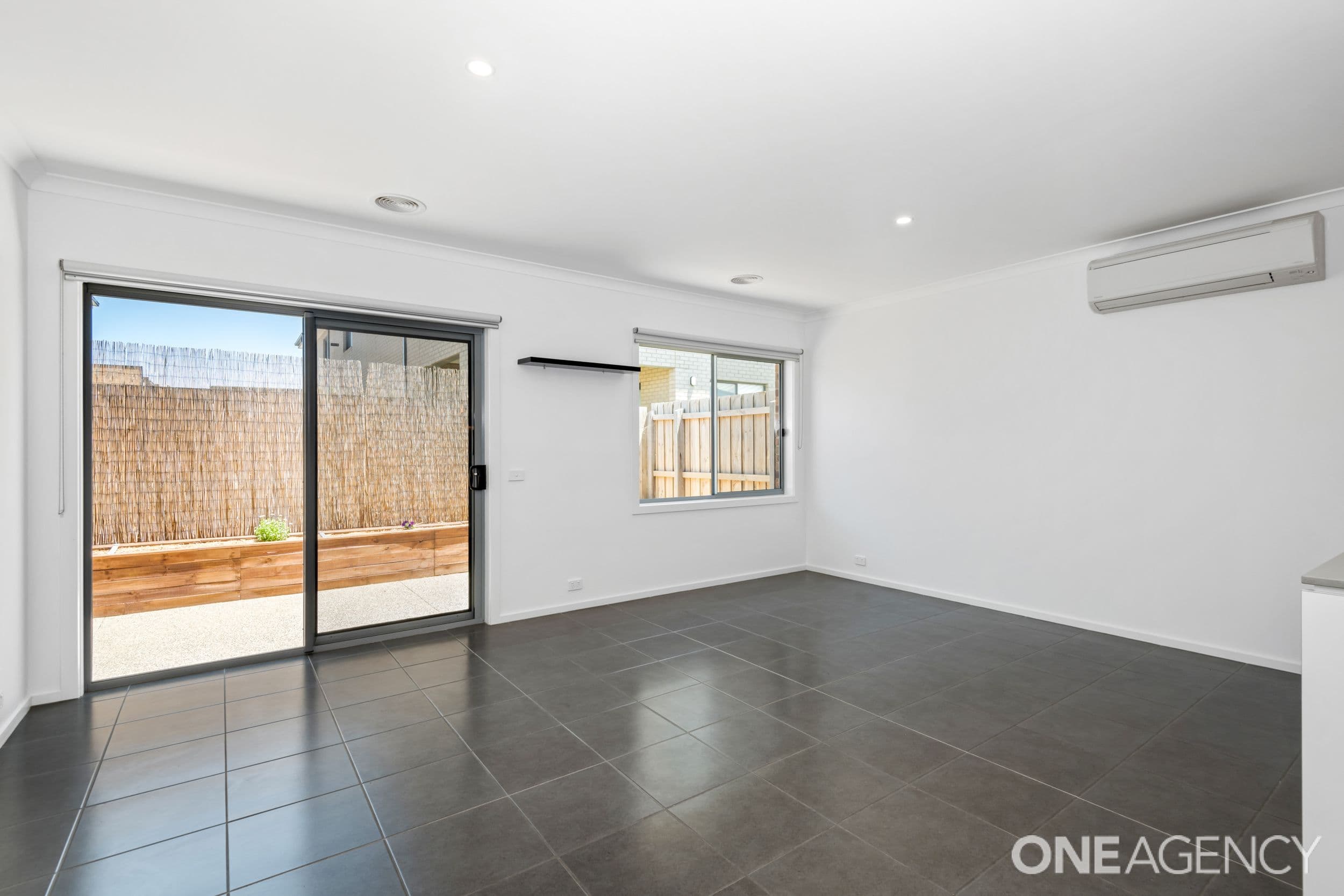 14 Vienet Avenue, Armstrong Creek, Armstrong Creek - Thumbnail 4