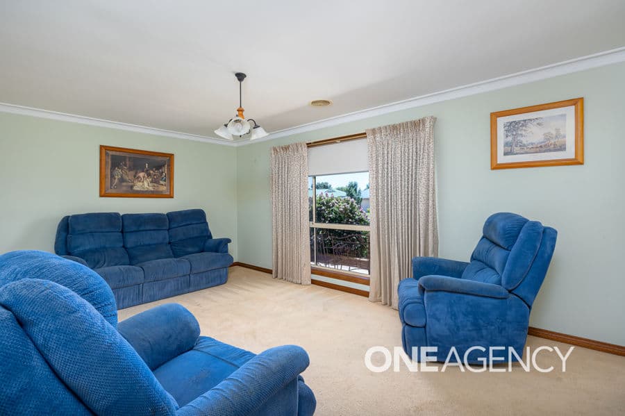 29 WOOMERA Place, Glenfield Park, Glenfield Park - Thumbnail 4