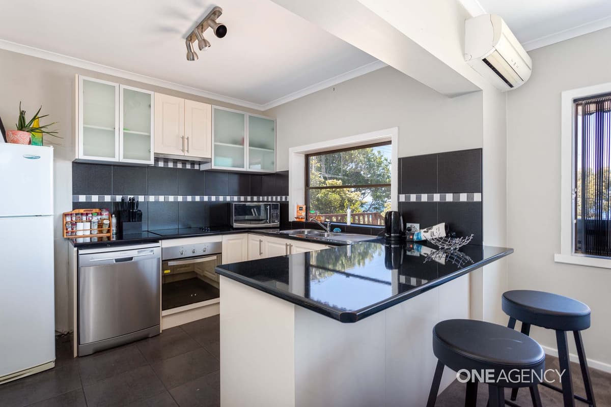 27 View Road, Burnie, Burnie - Thumbnail 5