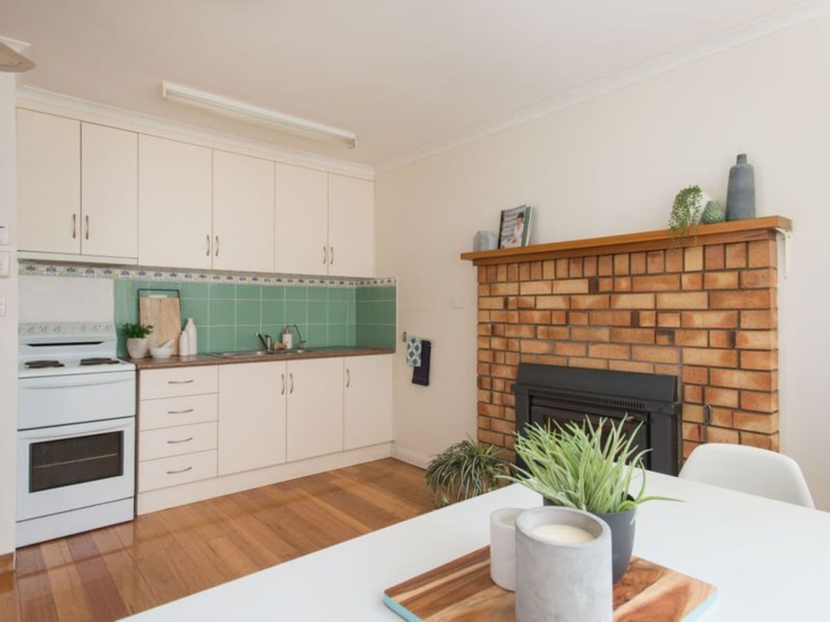 27 Lewis Street, Longford, Longford - Thumbnail 2