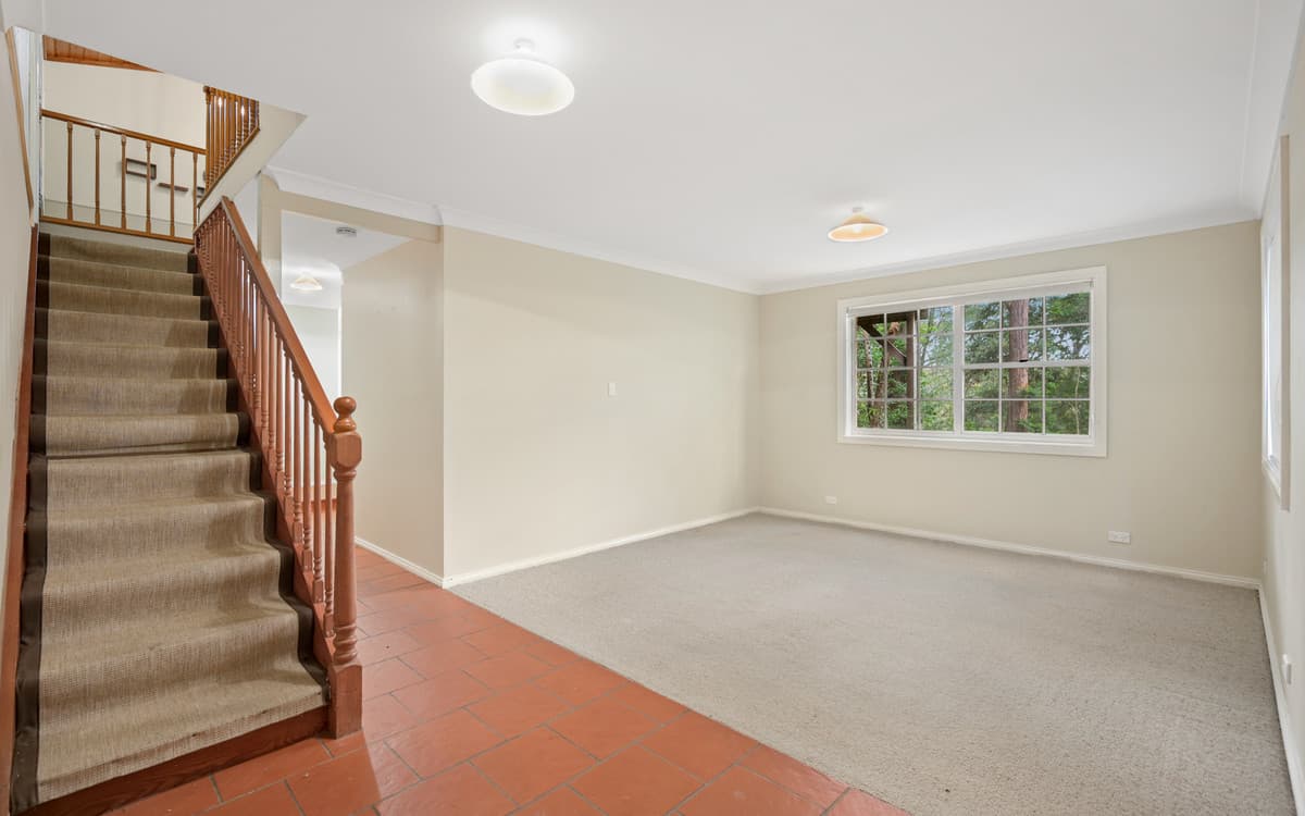 107 Davies Avenue, Springwood, Springwood - Thumbnail 5