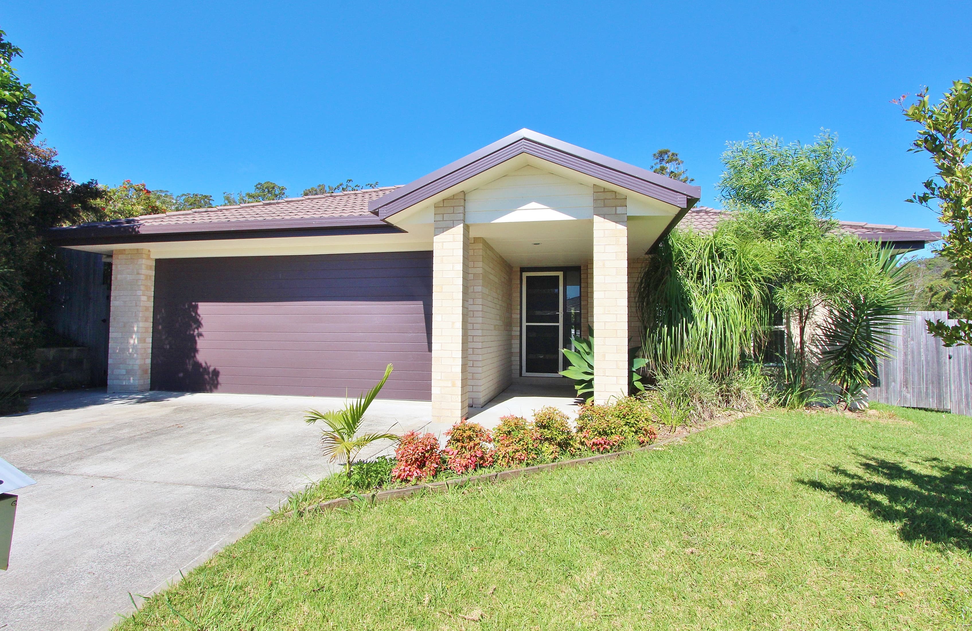 14 Mountain Spring Drive, Kendall, Kendall - Image 1