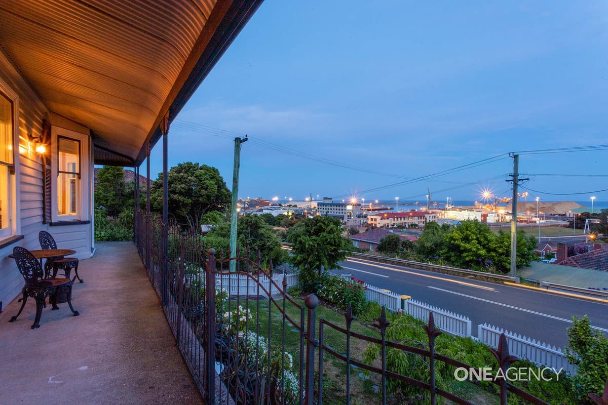 114 Mount Street, Burnie, Burnie - Thumbnail 2
