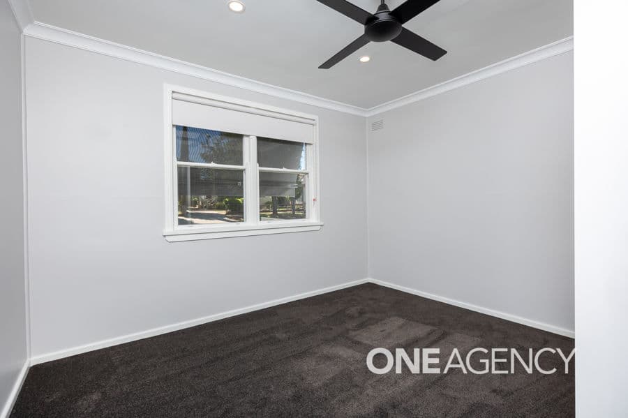 17 SPOONER Avenue, Mount Austin, Mount Austin - Thumbnail 5