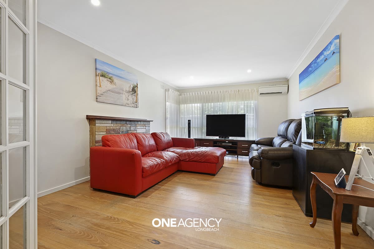 57 Ashleigh Avenue, Frankston, Frankston - Thumbnail 4