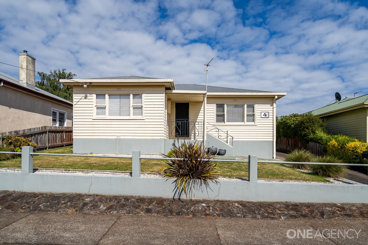 4 Bathurst Street, Upper Burnie, Upper Burnie - Thumbnail 2