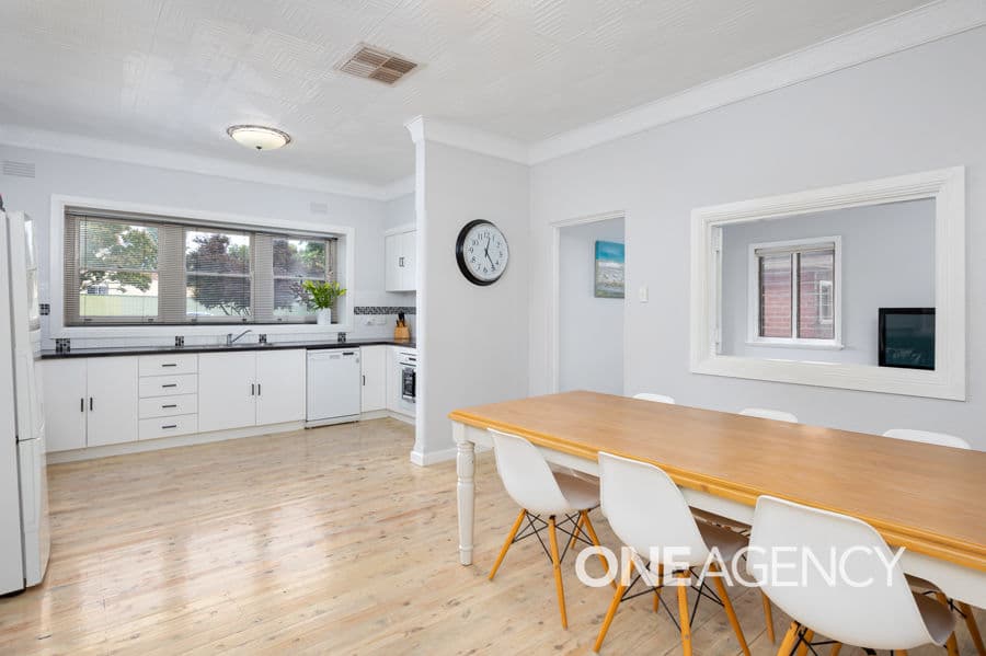 62 BOURKE Street, Turvey Park, Turvey Park - Thumbnail 4