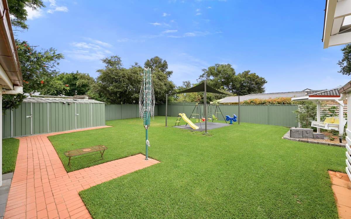 6 Sunset Boulevard, Winmalee, Winmalee - Thumbnail 2
