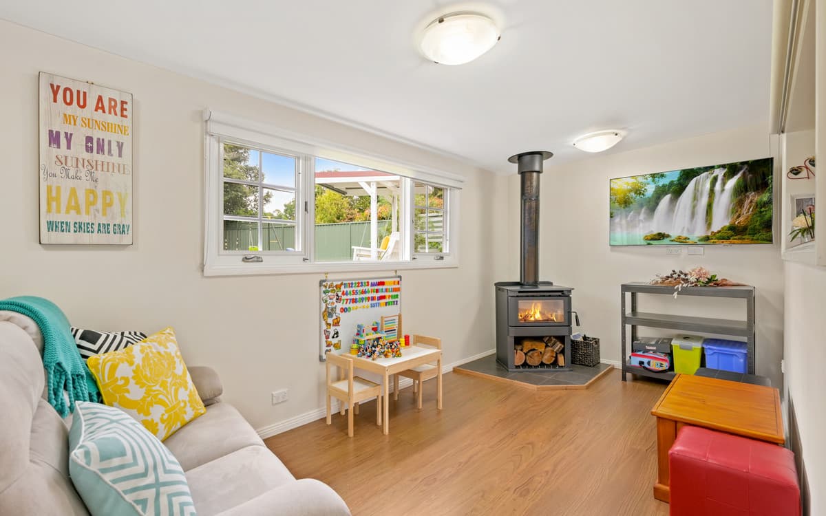 6 Sunset Boulevard, Winmalee, Winmalee - Thumbnail 6