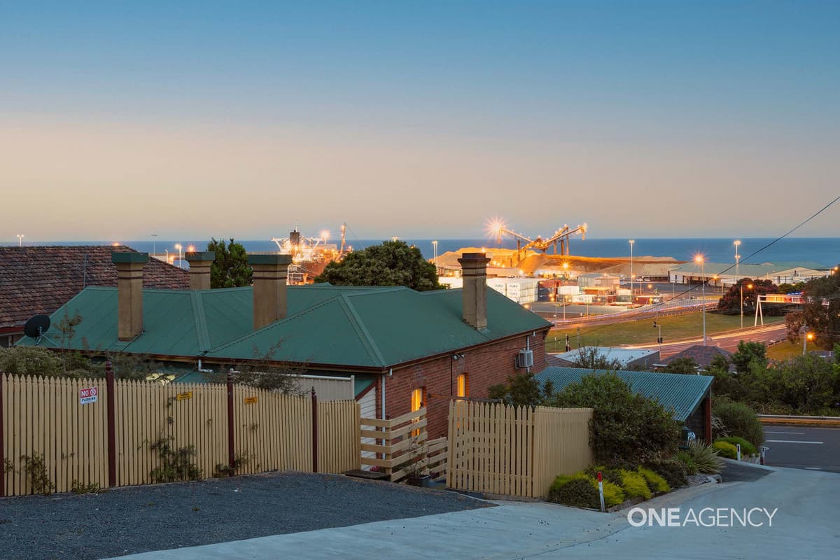 112 Mount Street, Burnie, Burnie - Thumbnail 2