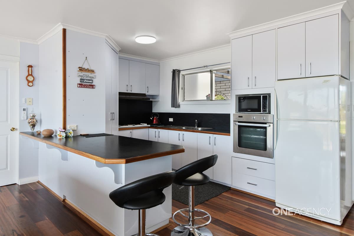 46 Sampson Avenue, Smithton, Smithton - Thumbnail 4
