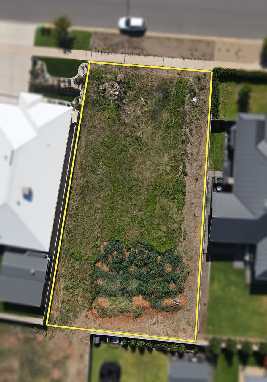 10 BONNER Street, Lloyd, Lloyd - Image 1