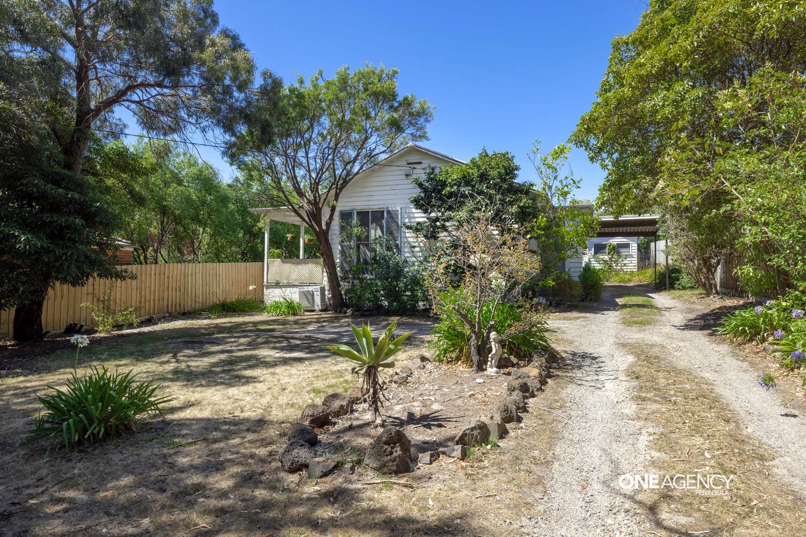 29 Wimbledon Avenue, Mount Eliza, Mount Eliza - Thumbnail 2