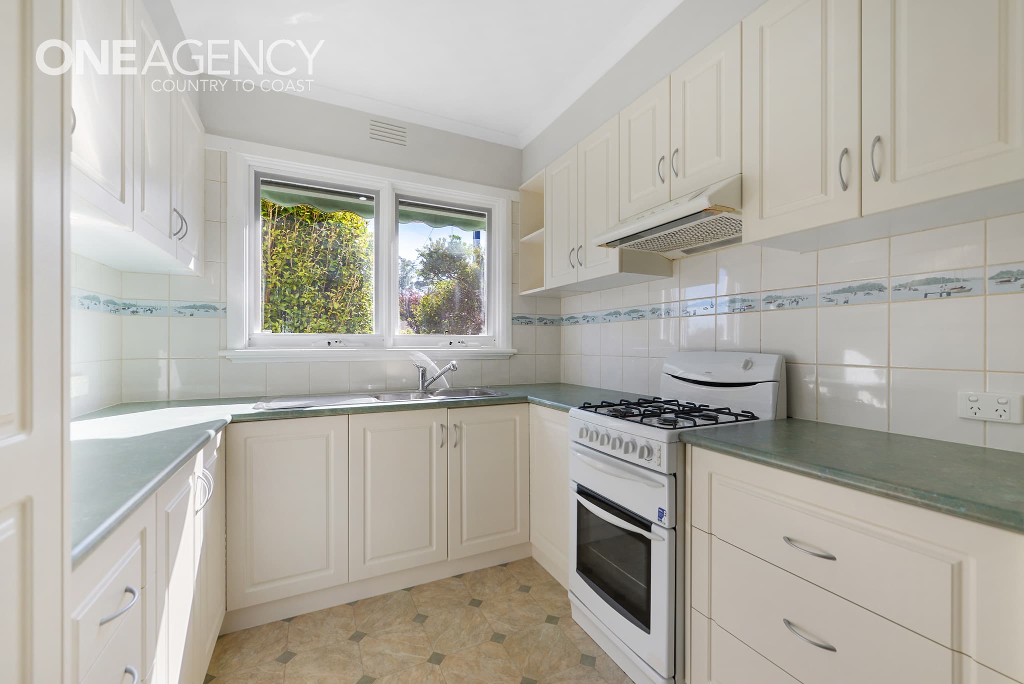 16 Thomas Street, Drouin, Drouin - Thumbnail 3
