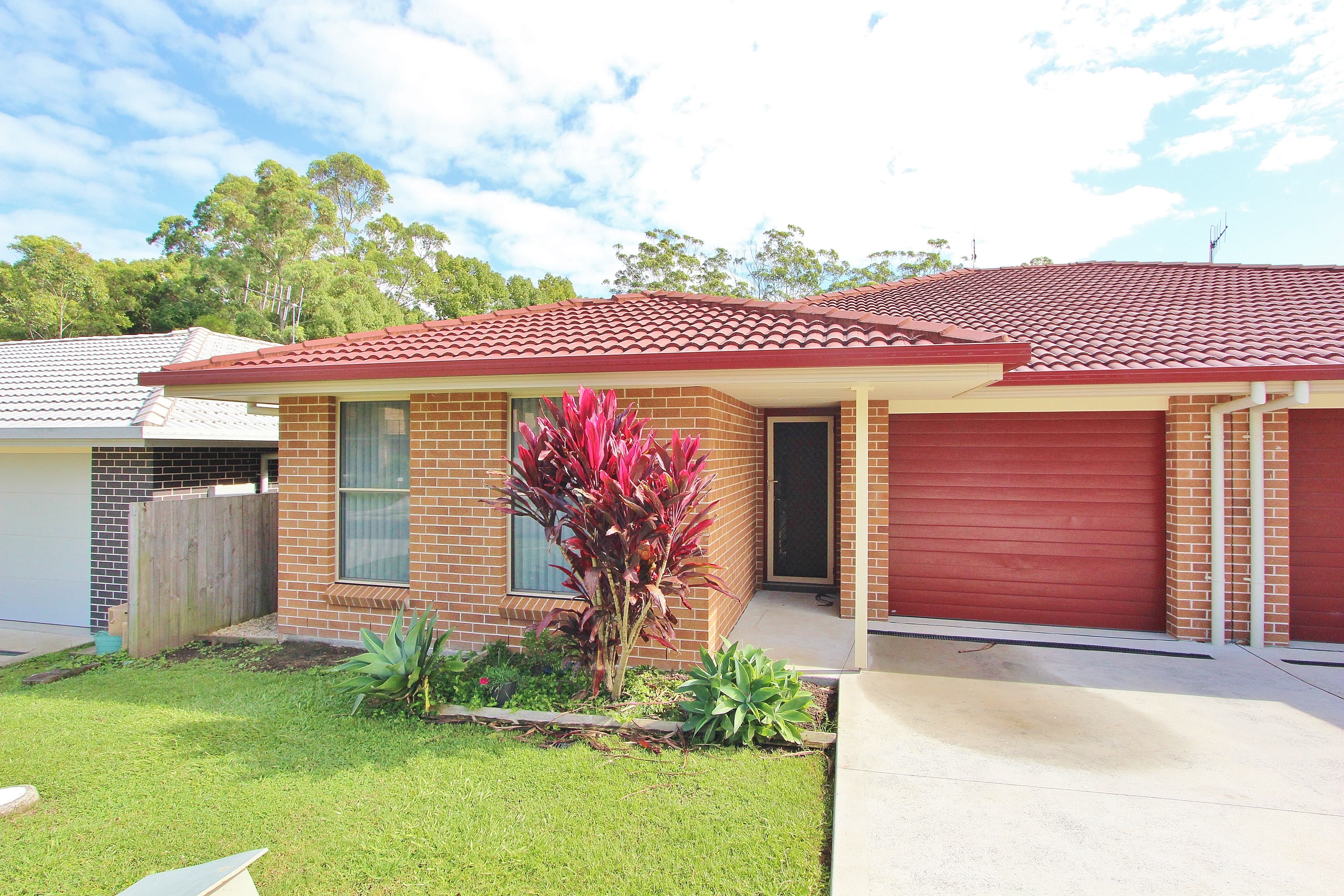 9 Charlotte Place, Kendall, Kendall - Image 1