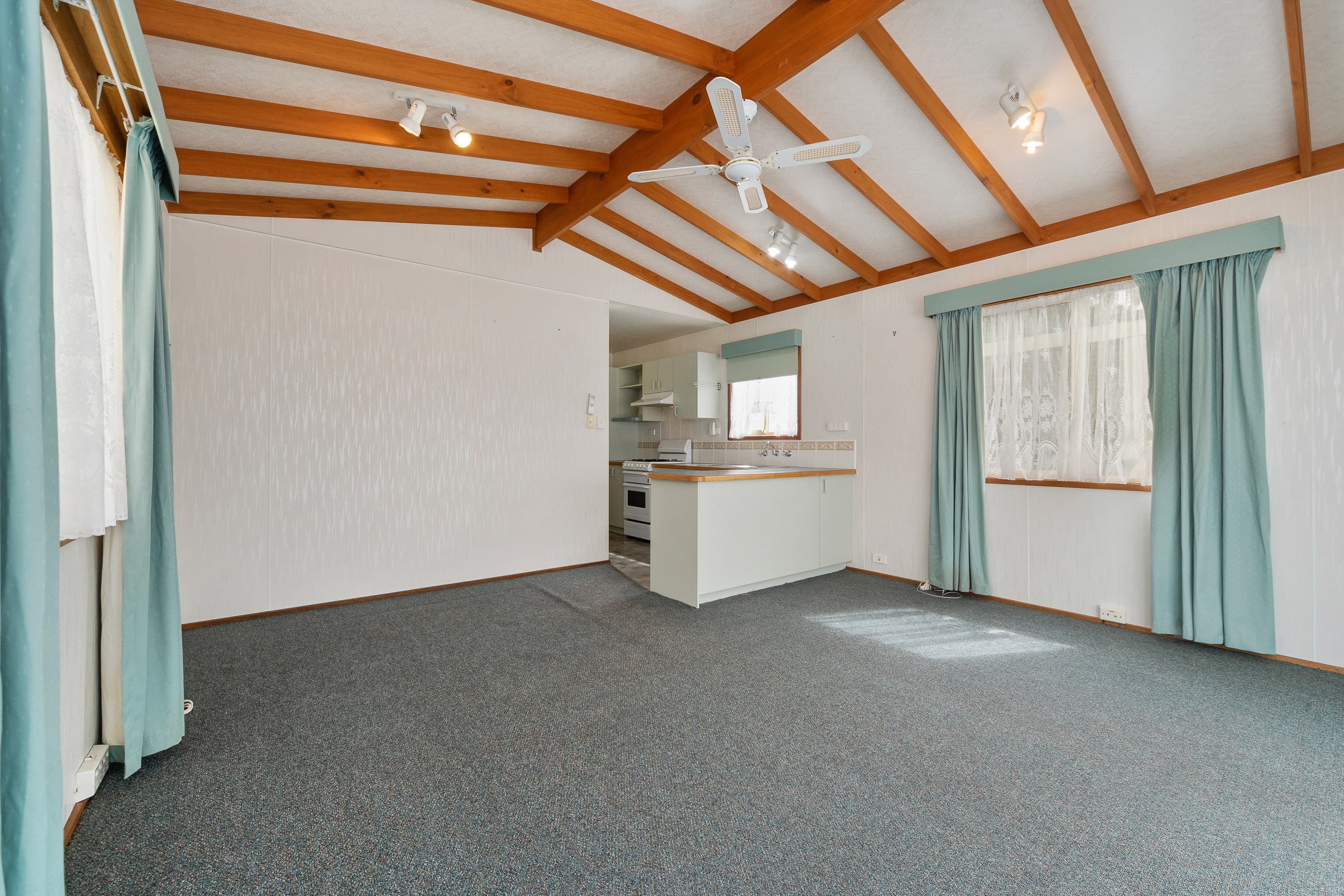 21 Seahaven Street, Hastings, Hastings - Thumbnail 4