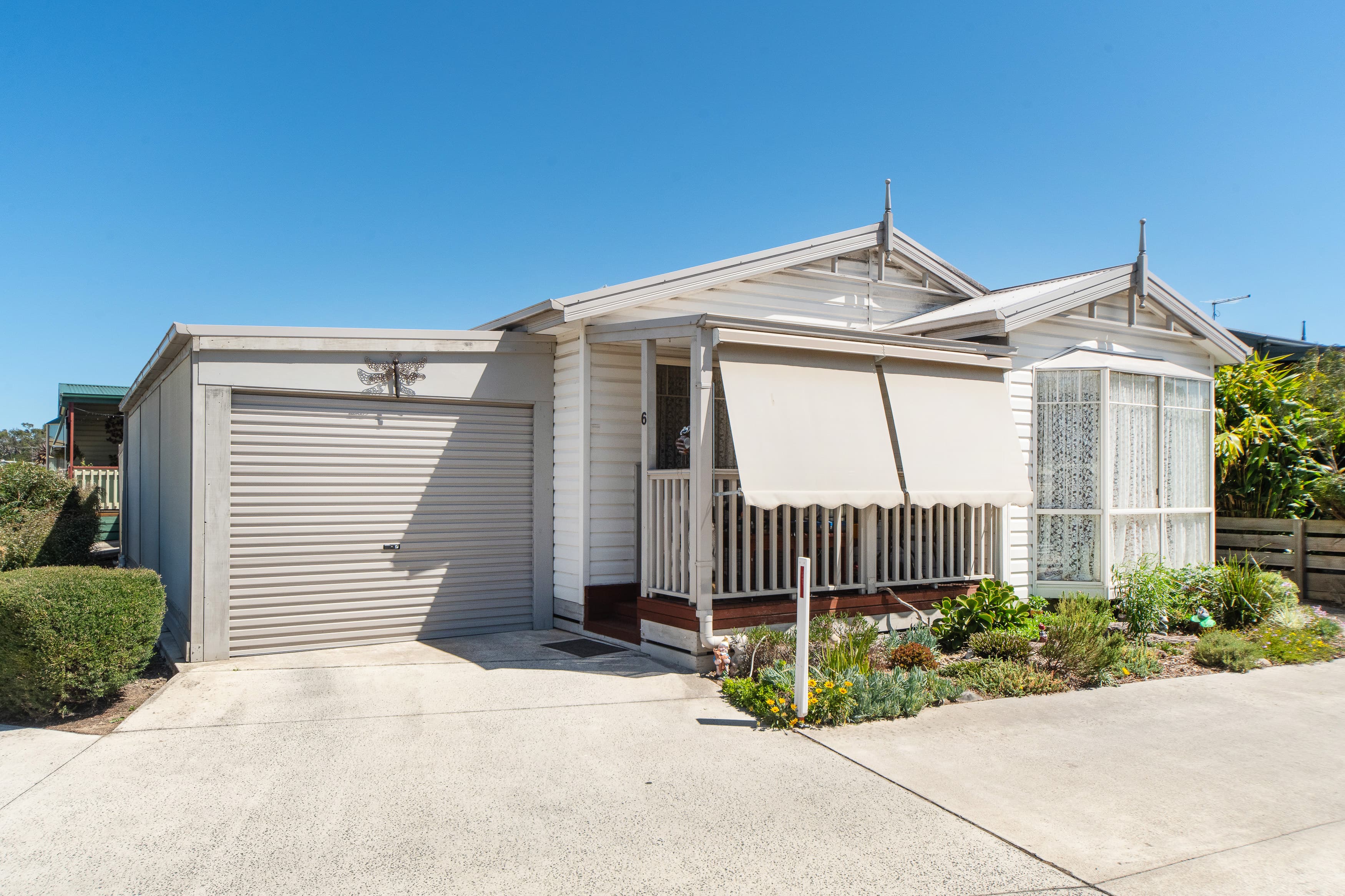 6 Portside Drive, Hastings, Hastings - Thumbnail 2