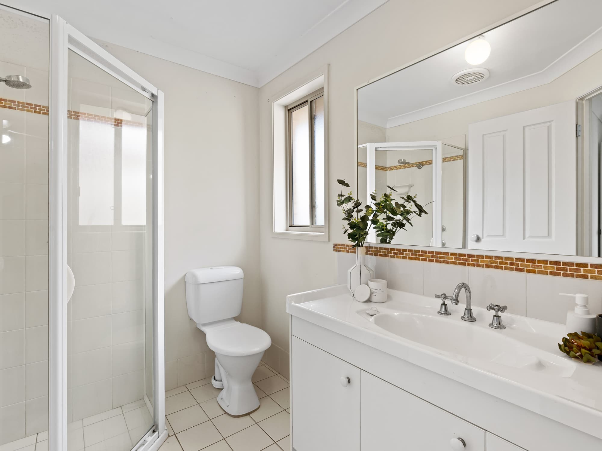 101 Mountain View Drive, Woongarrah, Woongarrah - Thumbnail 4