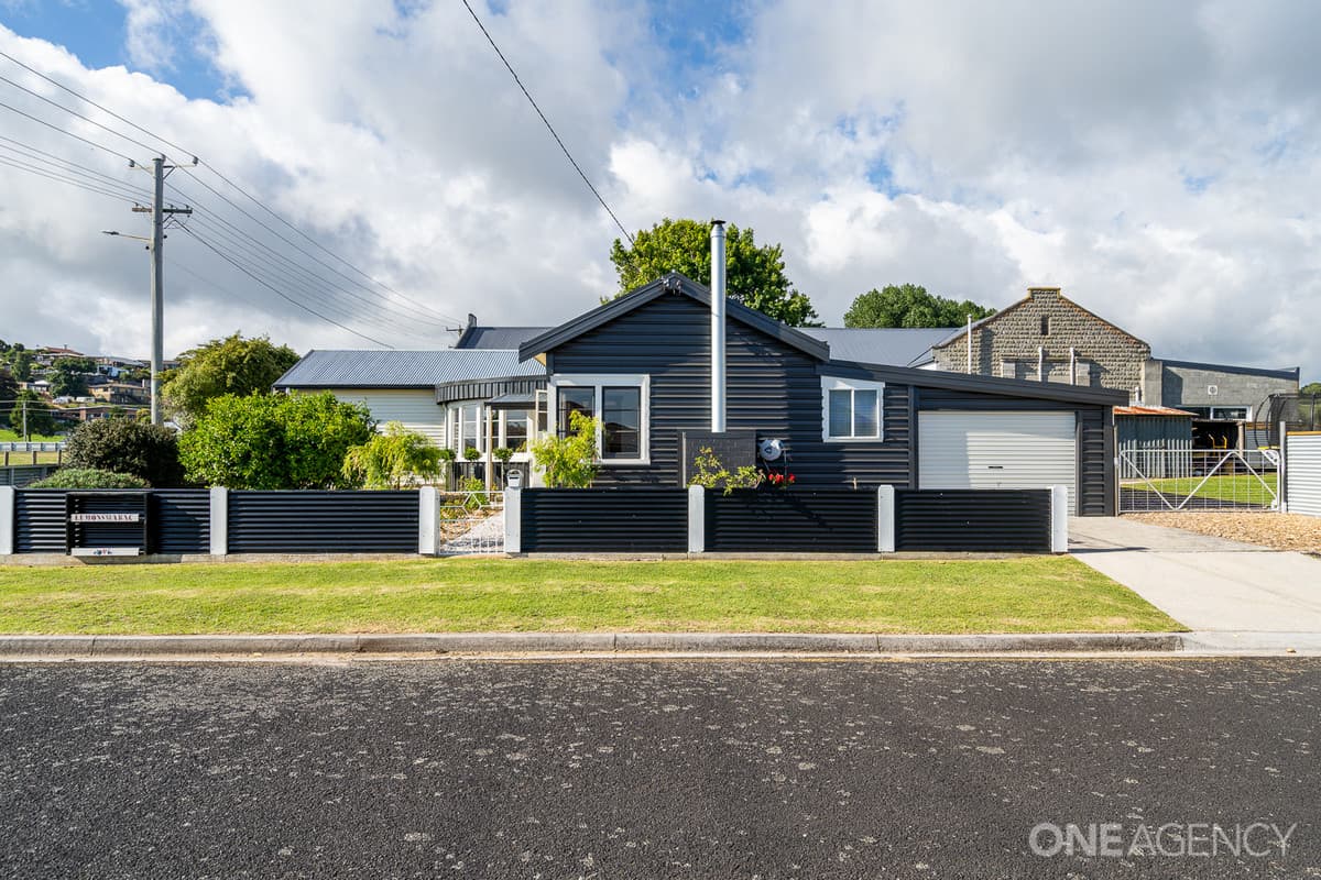 10 Ironcliffe Road, Penguin, Penguin - Image 1