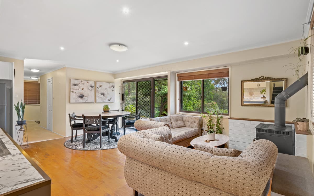11 Park Road, Springwood, Springwood - Thumbnail 3