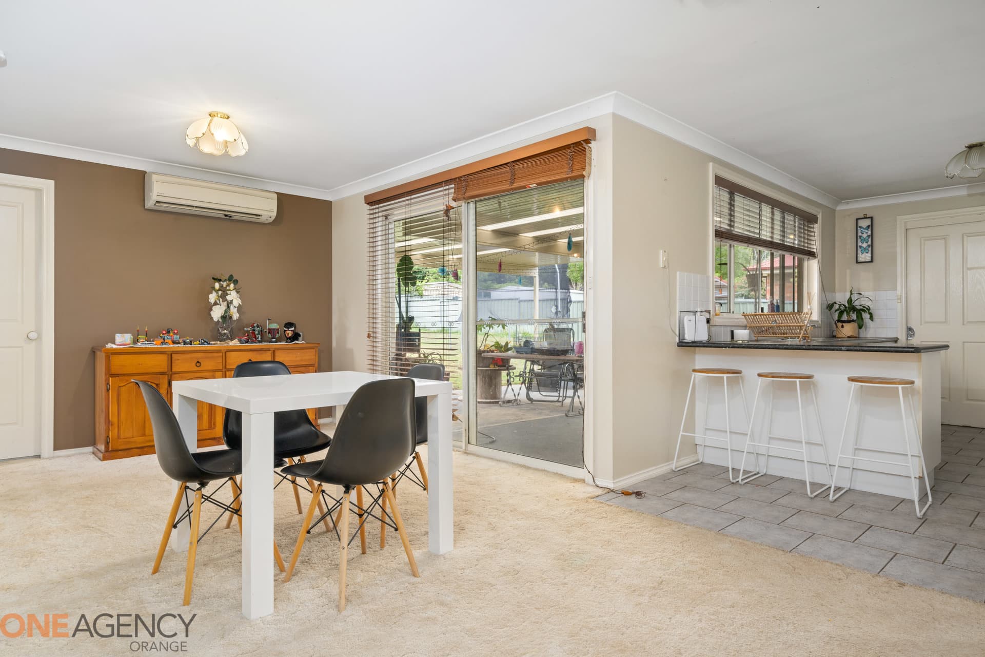 21 Agland Crescent, Orange, Orange - Thumbnail 3