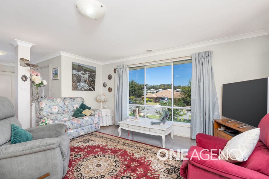 60 YARRAWAH Crescent, Bourkelands, Bourkelands - Thumbnail 2
