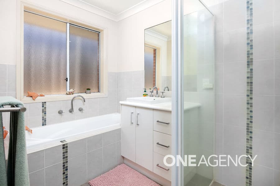 60 YARRAWAH Crescent, Bourkelands, Bourkelands - Thumbnail 7