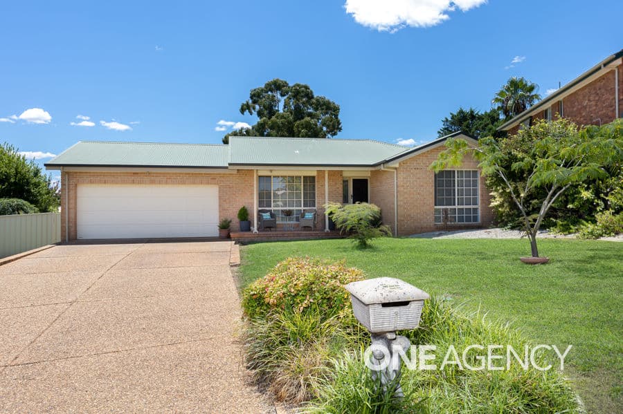 1 ELLWOOD Close, Bourkelands, Bourkelands - Image 1