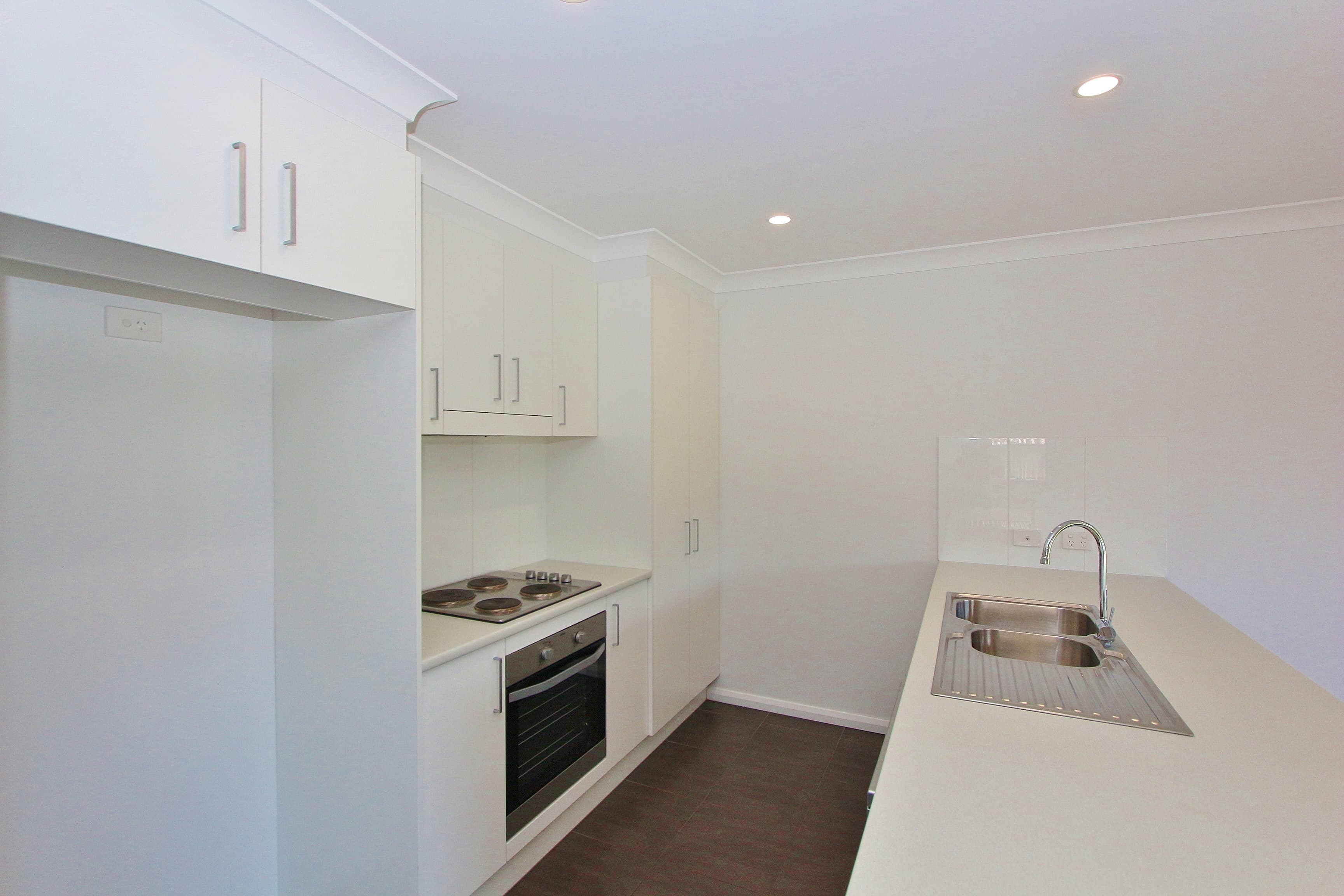 62 Cleone Drive, Kendall, Kendall - Thumbnail 3