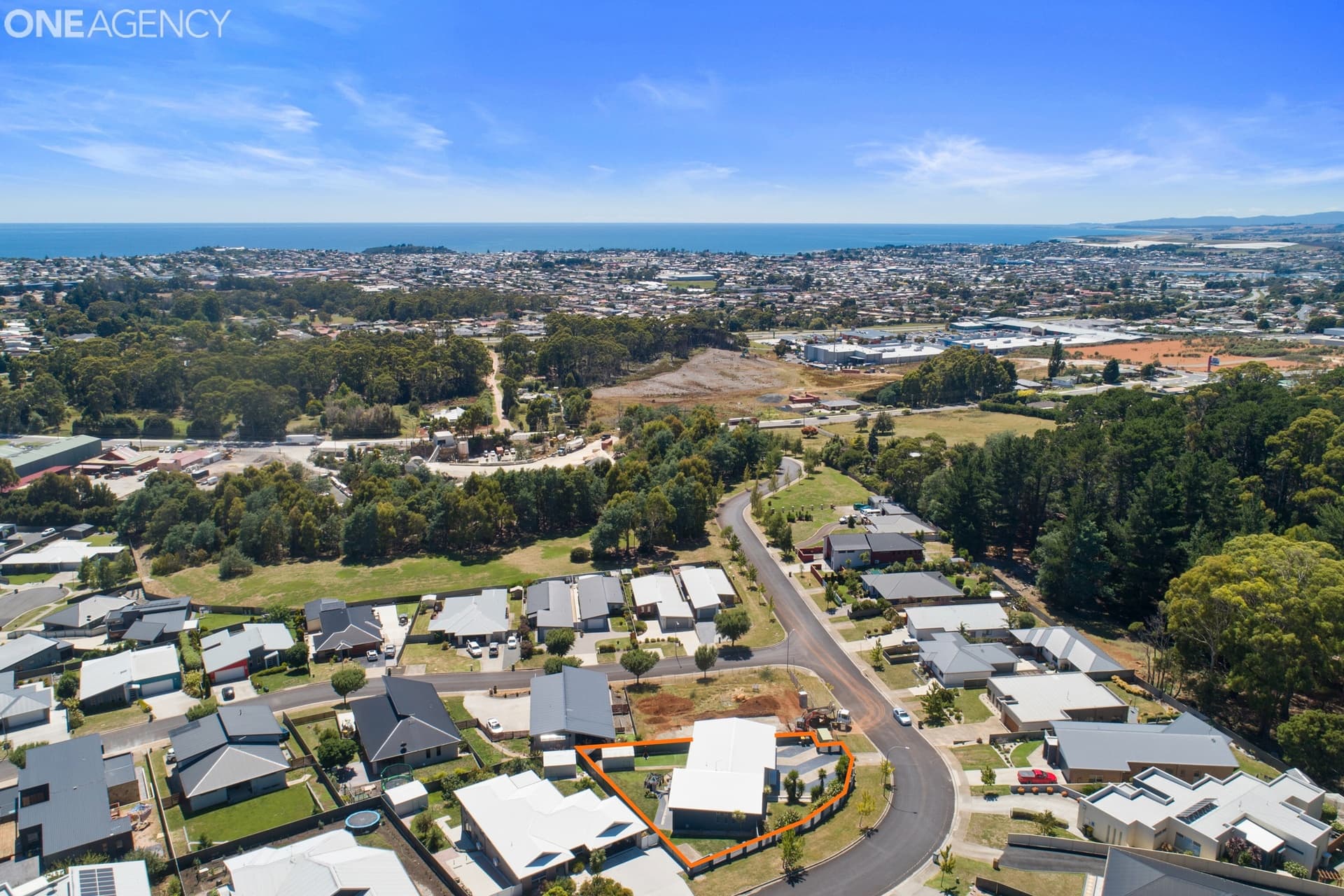 41 Leary Avenue, Stony Rise, Stony Rise - Thumbnail 3