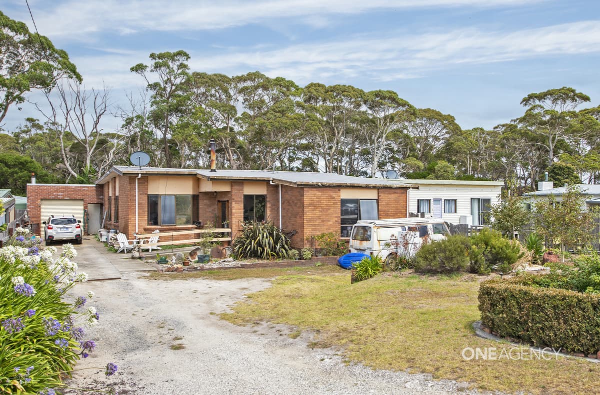 11 Boobyalla Drive, Hellyer, Hellyer - Thumbnail 2