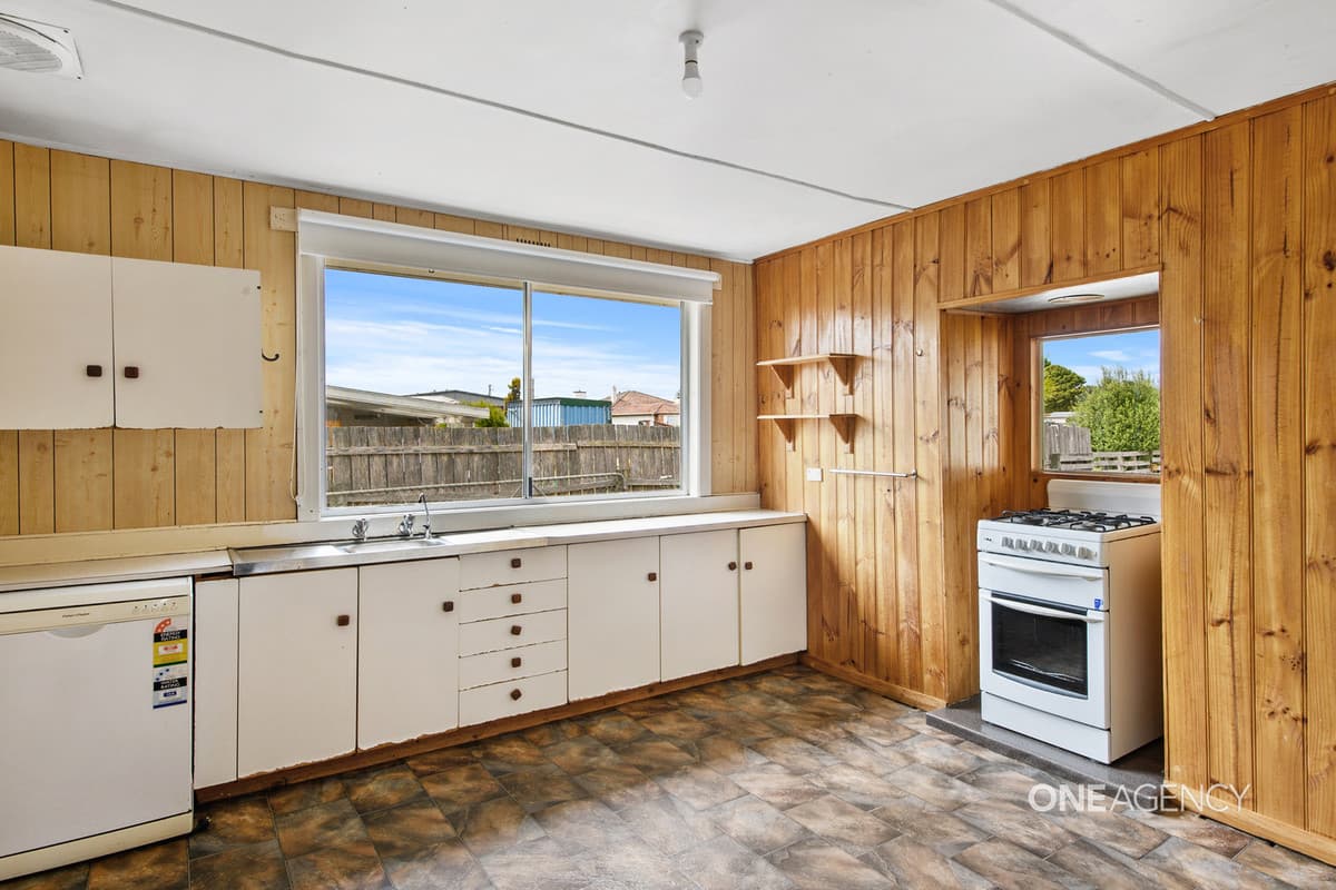 17 Gibson Street, Smithton, Smithton - Thumbnail 3