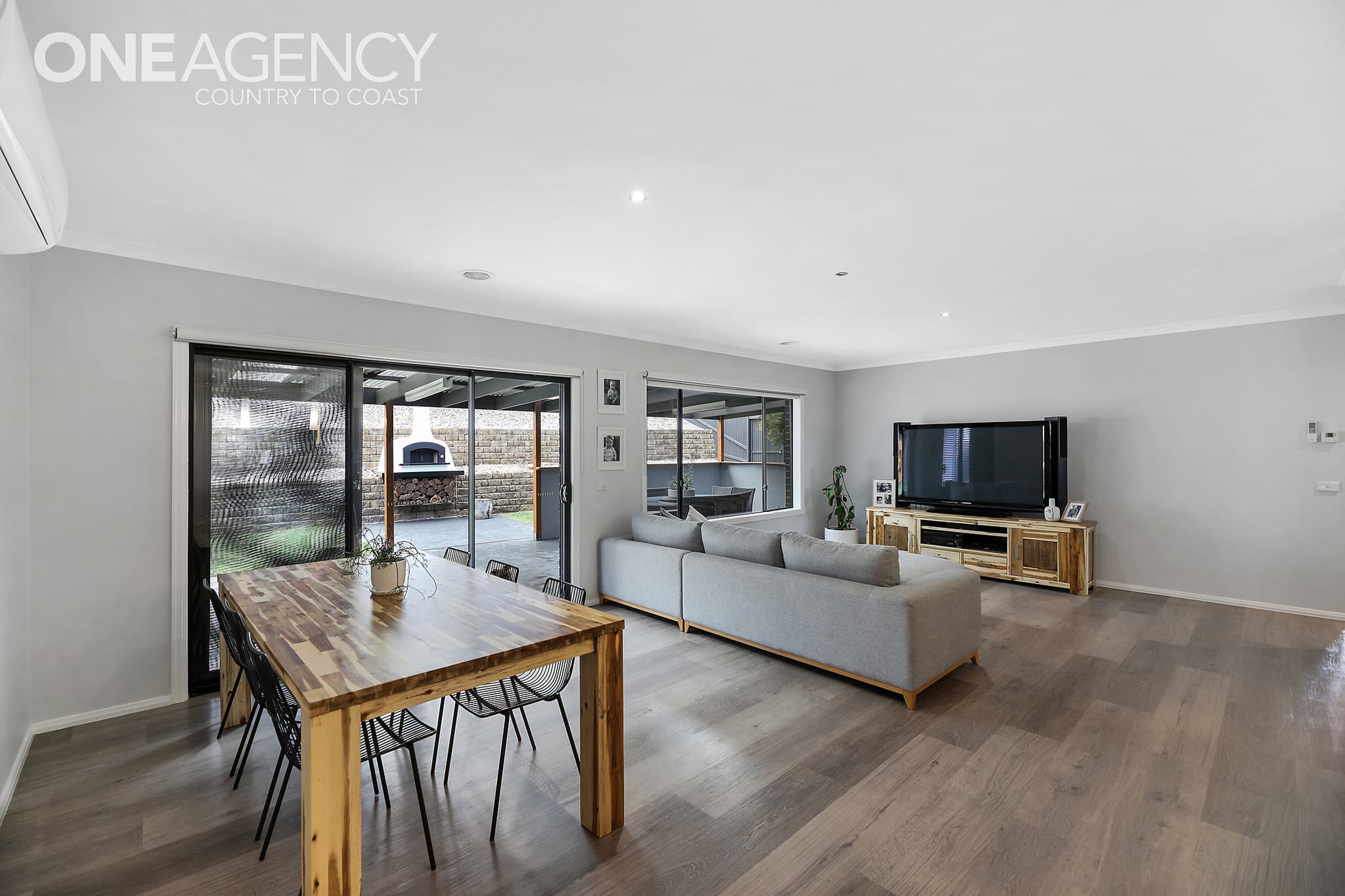 28 Hatfield Drive, Drouin, Drouin - Thumbnail 3