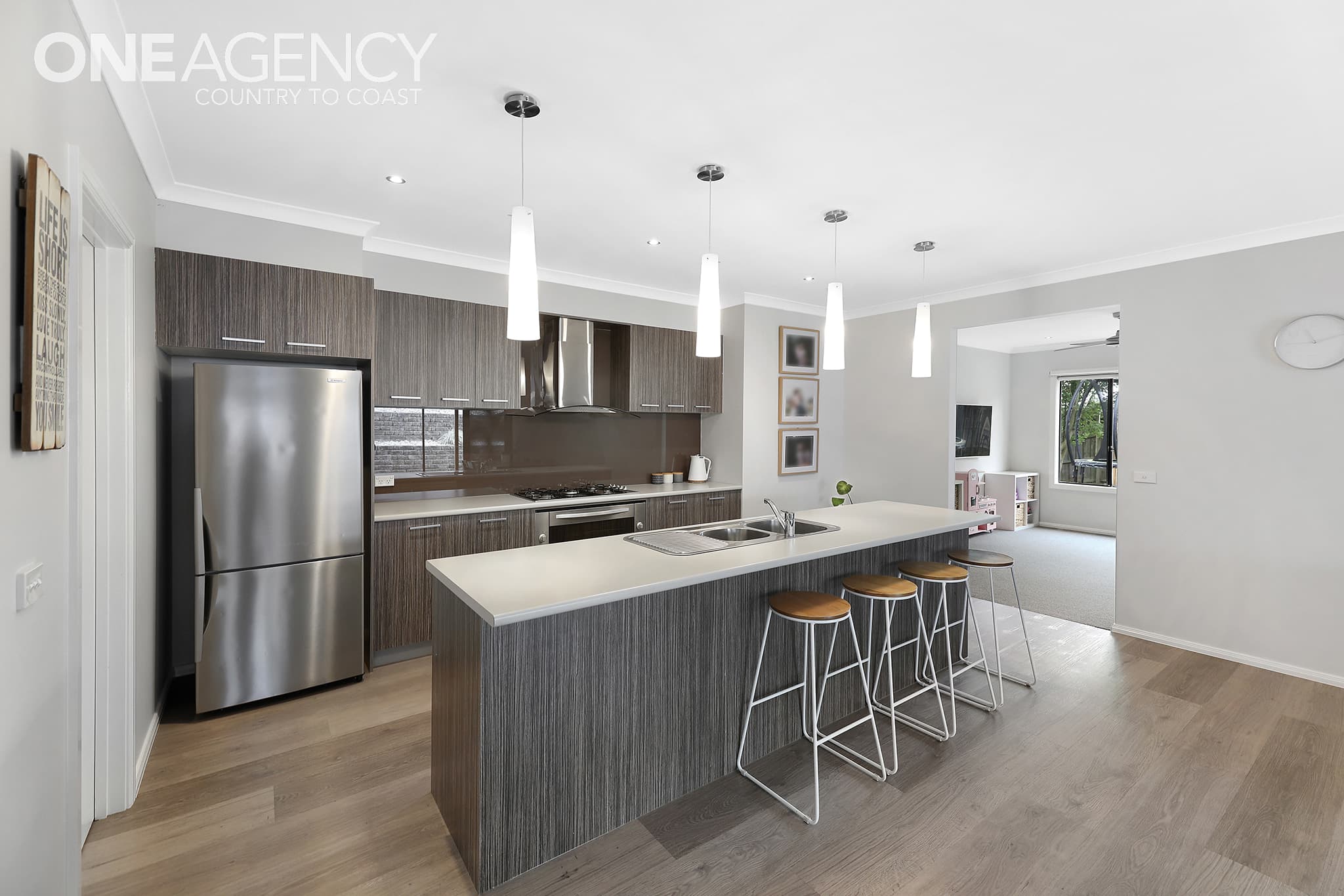 28 Hatfield Drive, Drouin, Drouin - Thumbnail 2