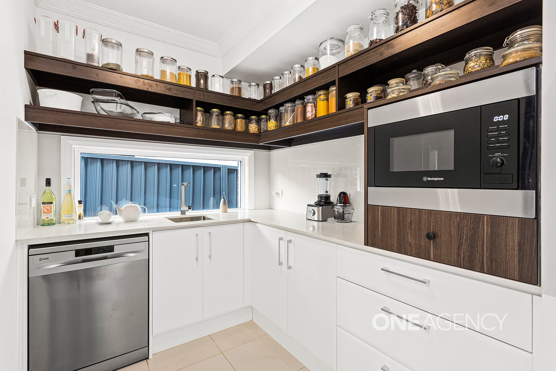 1 Honeybee Crescent, Calderwood, Calderwood - Thumbnail 5