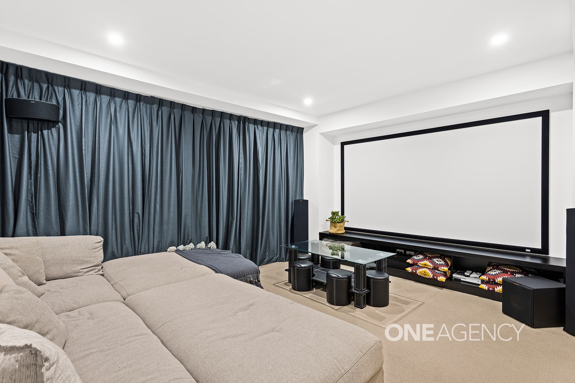1 Honeybee Crescent, Calderwood, Calderwood - Thumbnail 8