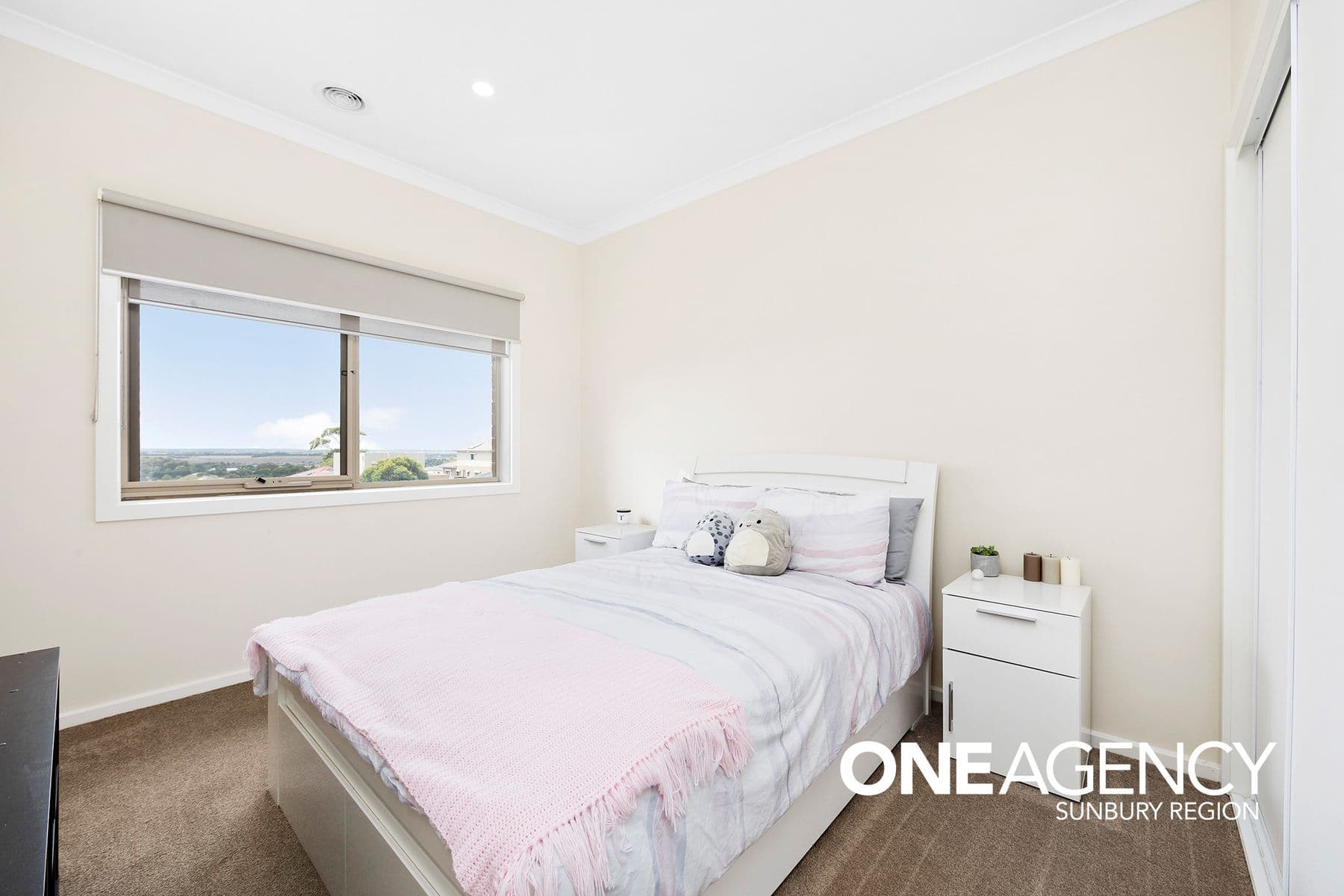 9 Grand Ridge Way, Sunbury, Sunbury - Thumbnail 7