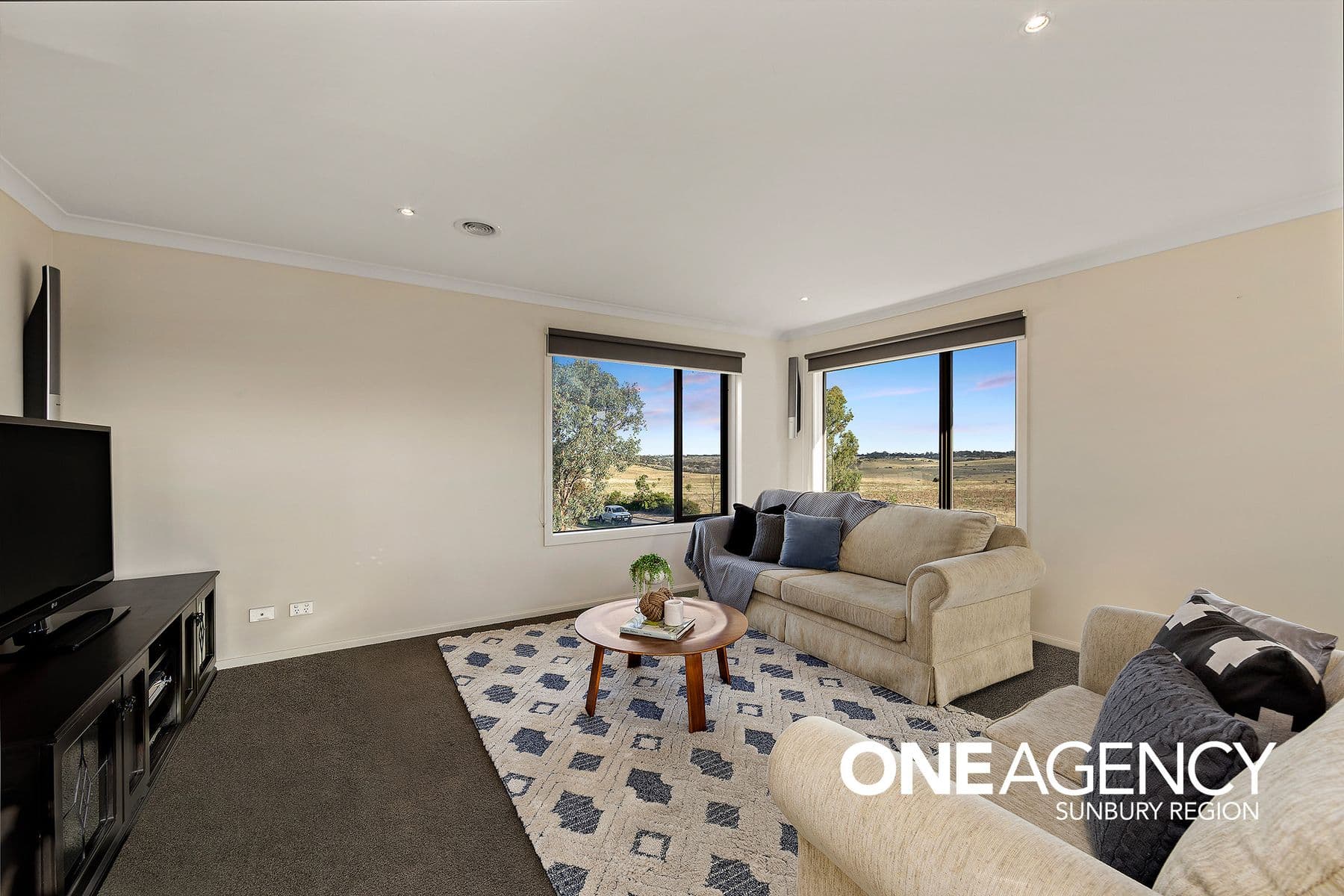 5 Wilcox Lane, Sunbury, Sunbury - Thumbnail 4