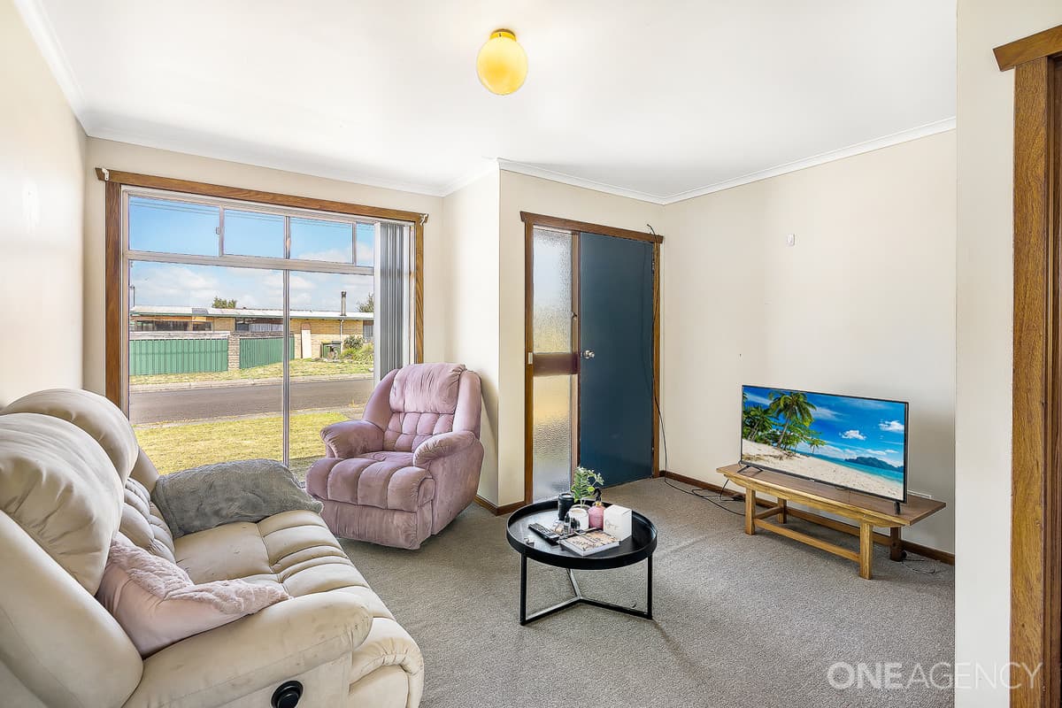 1, 2, 3 & 4/11 Hales Street, Wynyard, TAS 7325, 2 - Thumbnail 7
