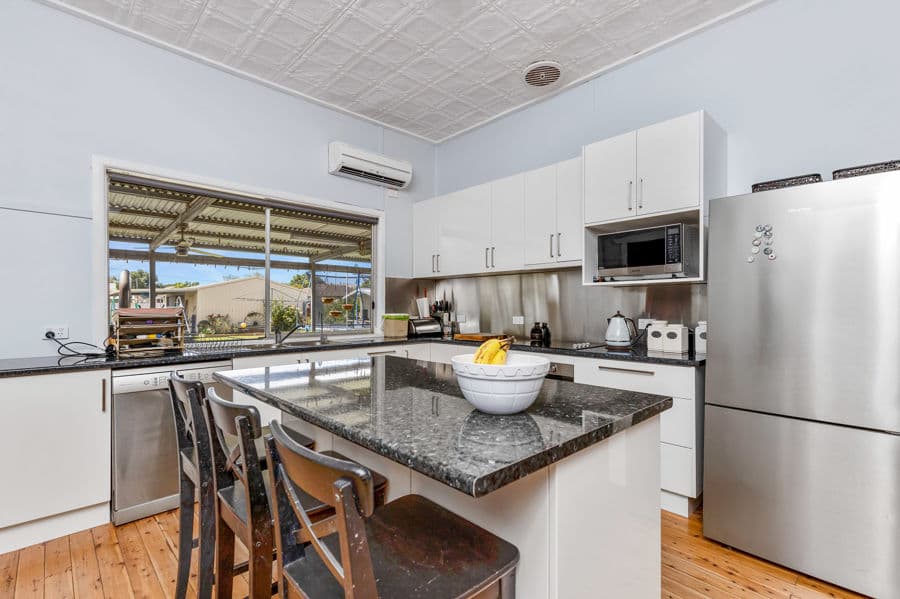 65 BROOKONG Street, Lockhart, Lockhart - Thumbnail 3