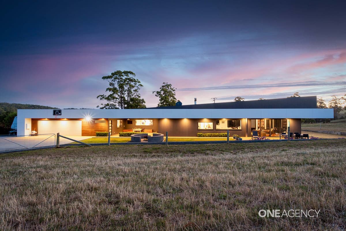 124 Hoares Lane, Elliott, Elliott - Thumbnail 4