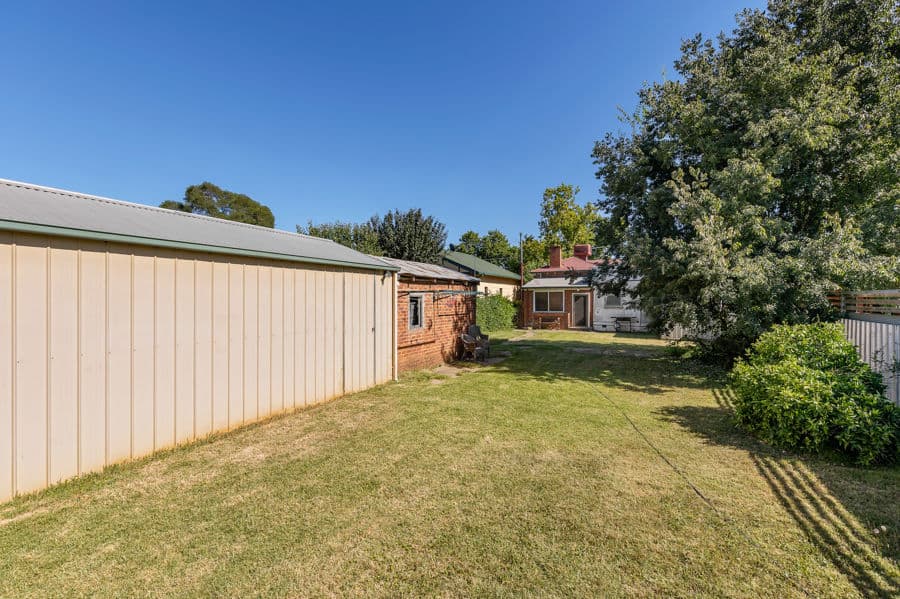 220 GURWOOD Street, Wagga Wagga, Wagga Wagga - Thumbnail 8