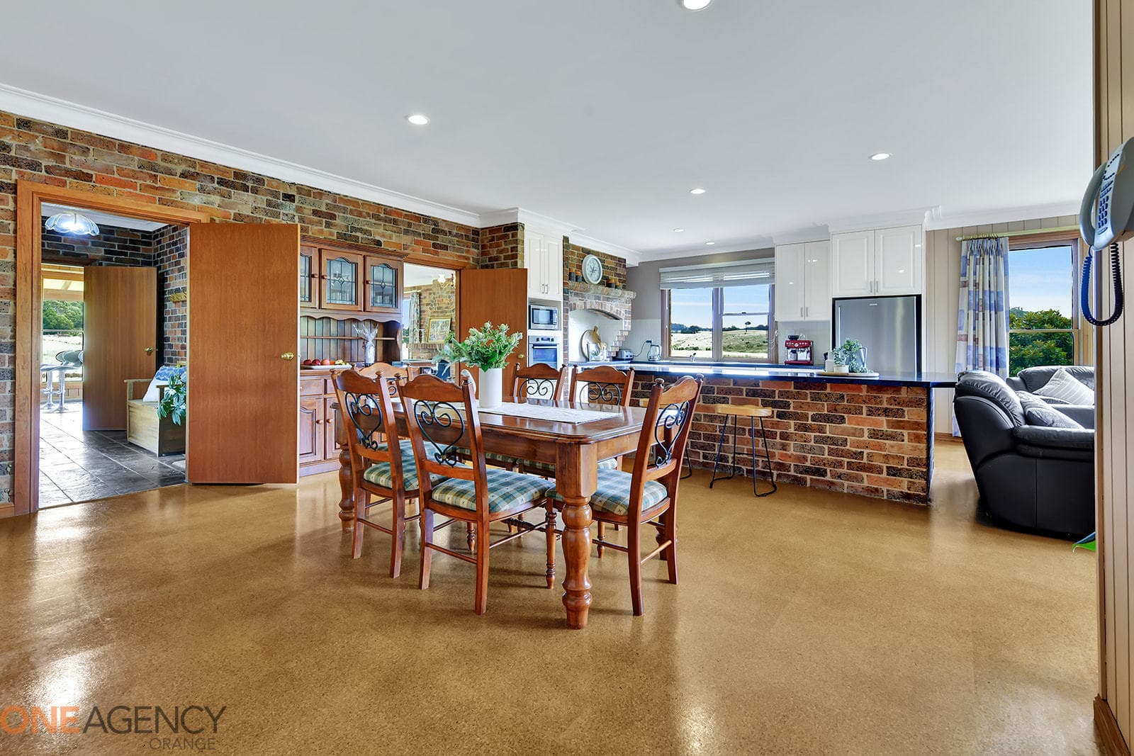 3 Kennett Place, Orange, Orange - Thumbnail 7