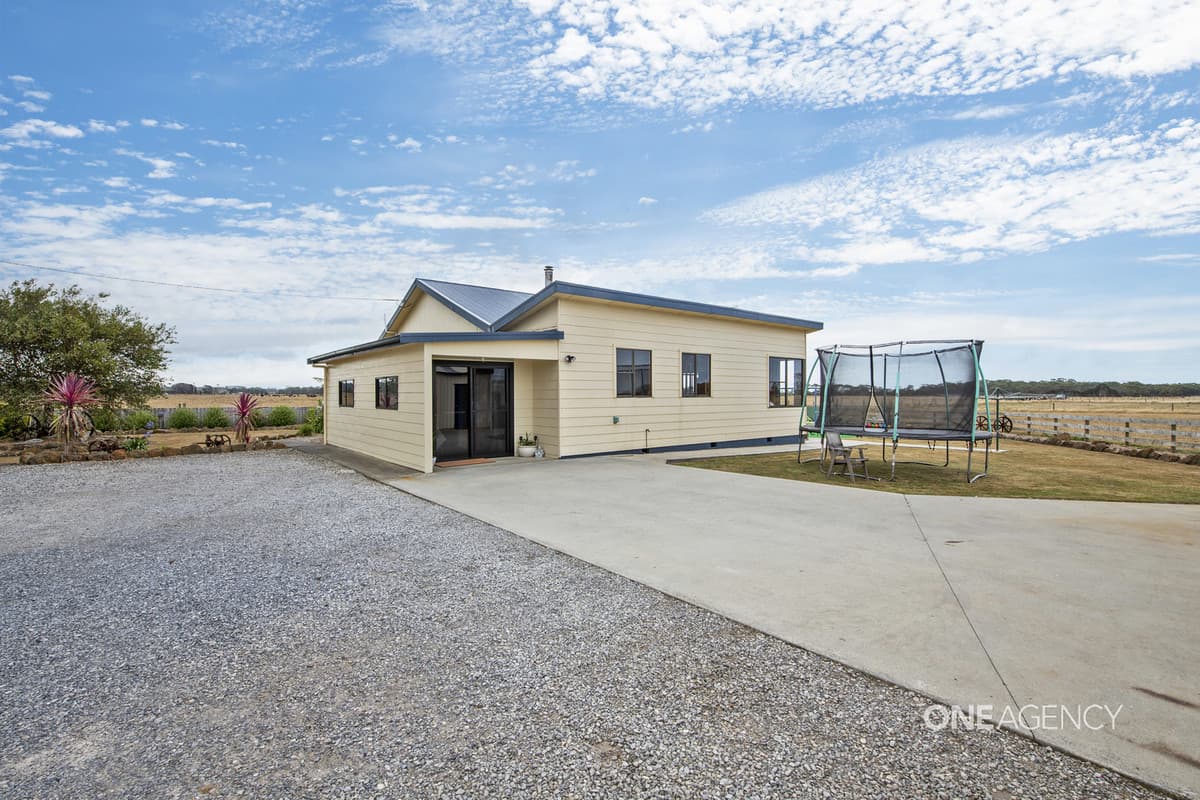 422 Montagu Road, Smithton, Smithton - Thumbnail 2