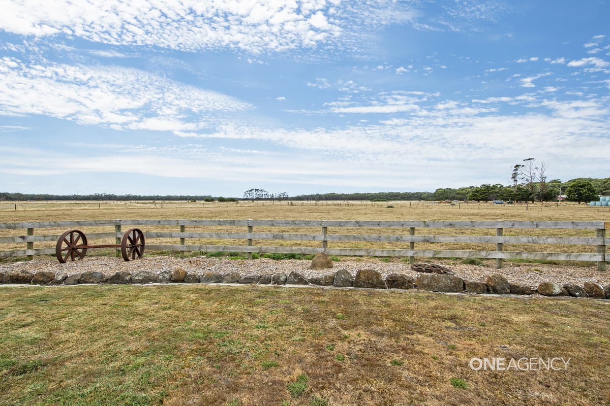 422 Montagu Road, Smithton, Smithton - Thumbnail 3