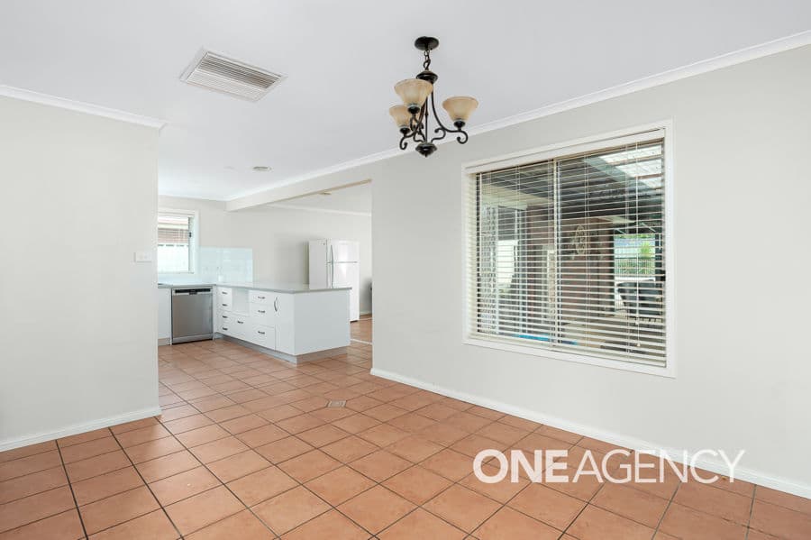 18 GOBORRA Street, Glenfield Park, Glenfield Park - Thumbnail 2