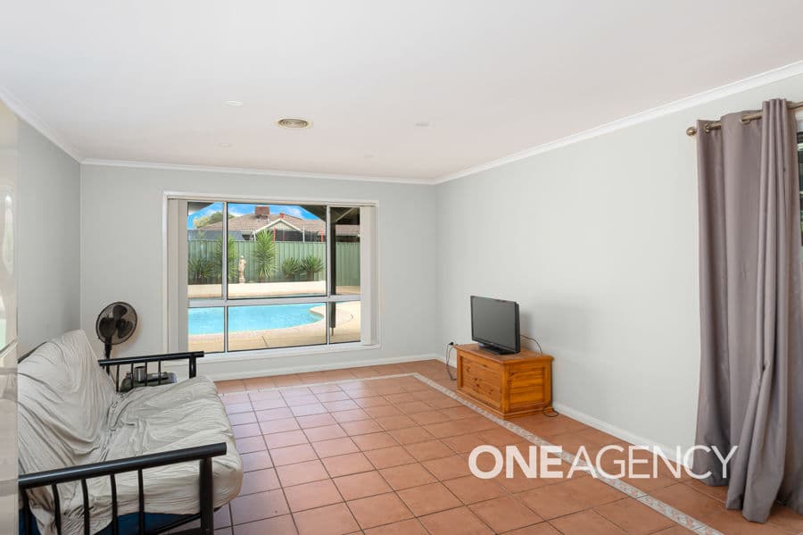 18 GOBORRA Street, Glenfield Park, Glenfield Park - Thumbnail 4